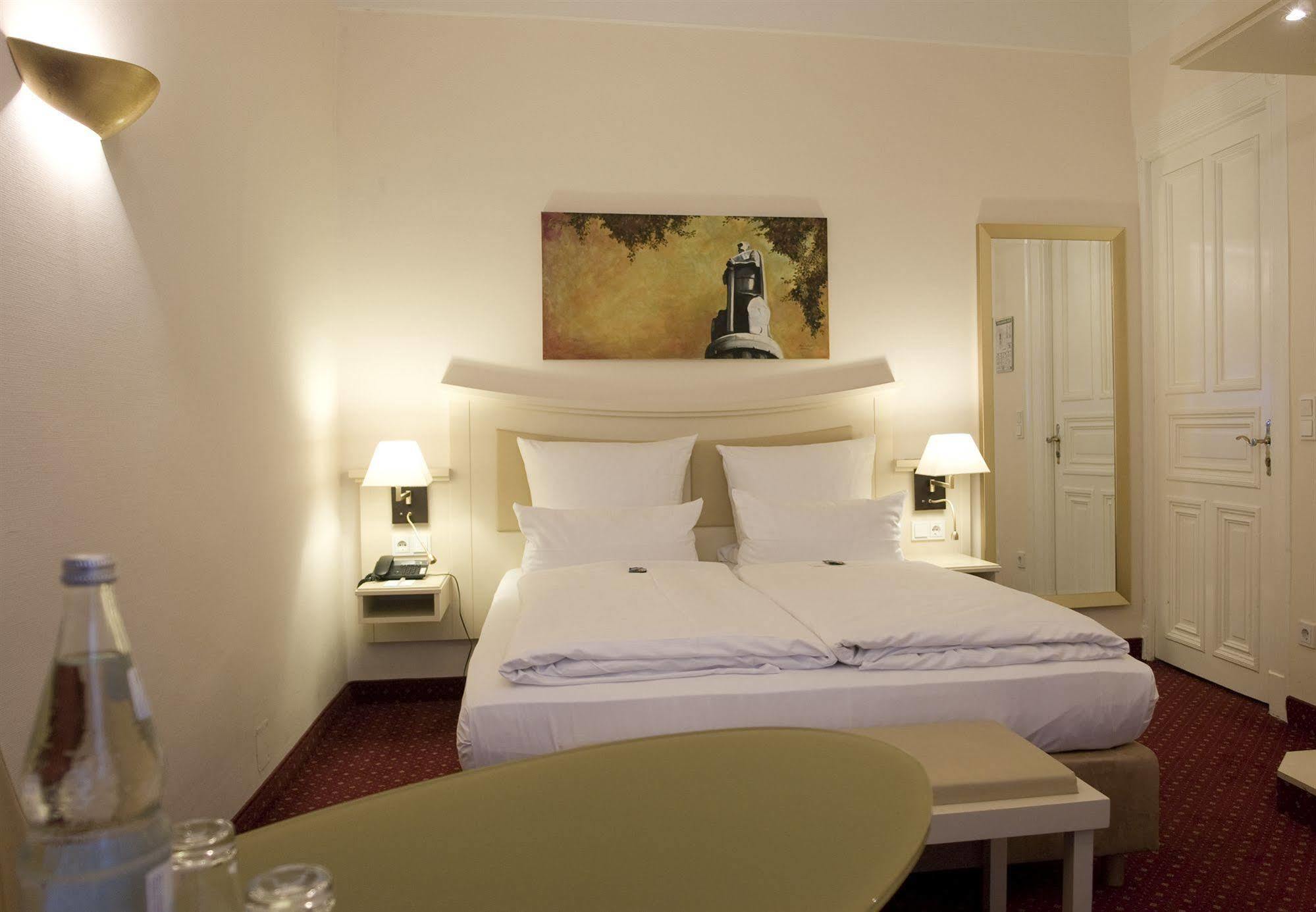 Hotel Fuerst Bismarck Hamburg Ngoại thất bức ảnh