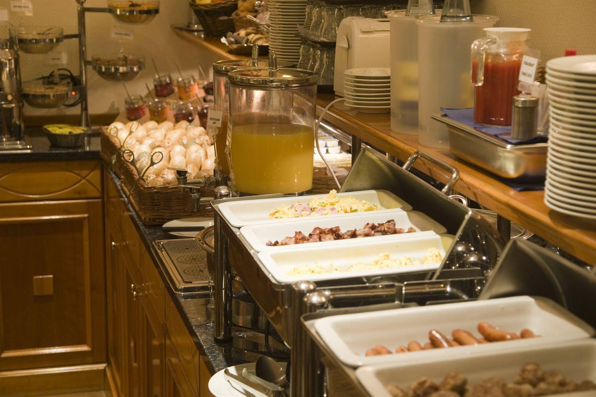 Hotel Fuerst Bismarck Hamburg Ngoại thất bức ảnh